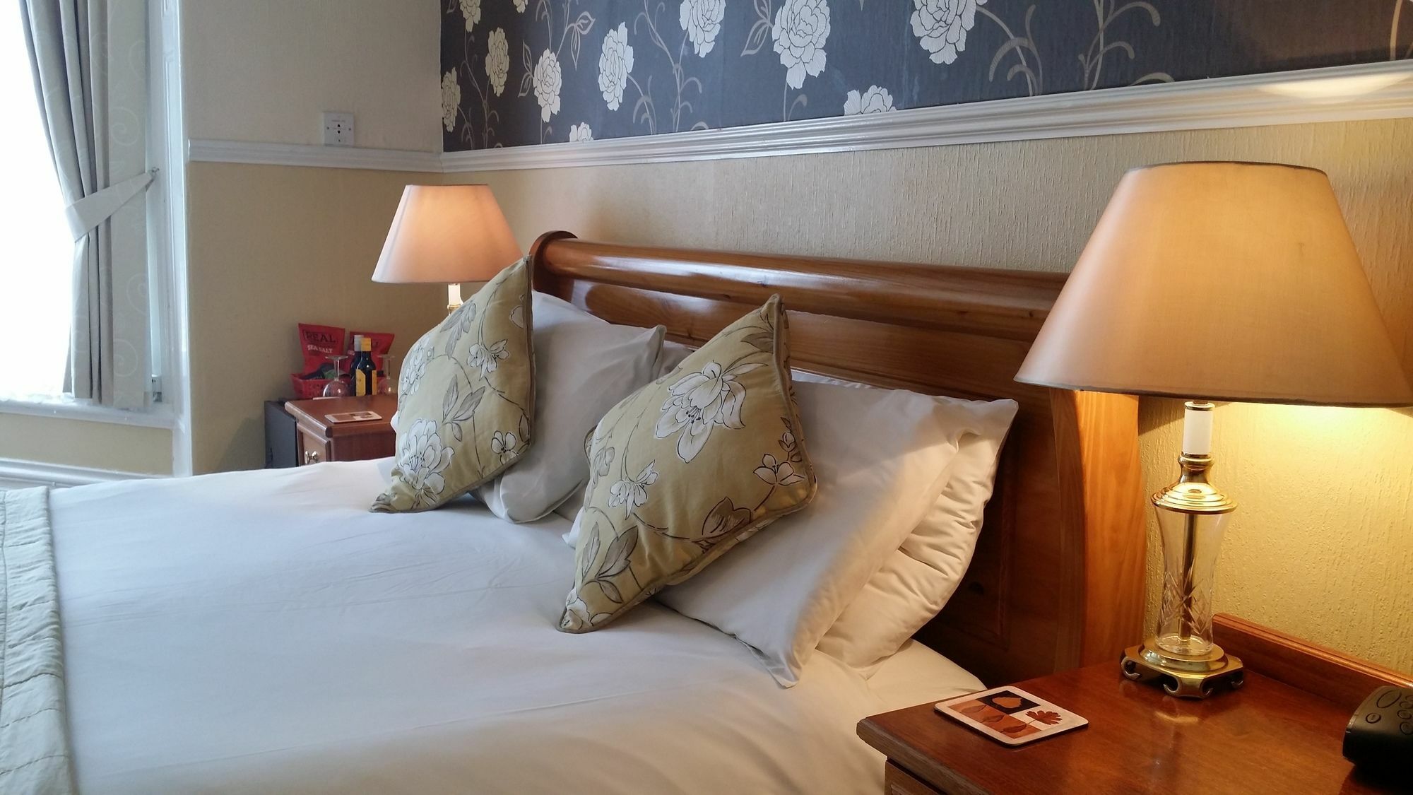 The Earlsdale Bed And Breakfast Ilfracombe Εξωτερικό φωτογραφία